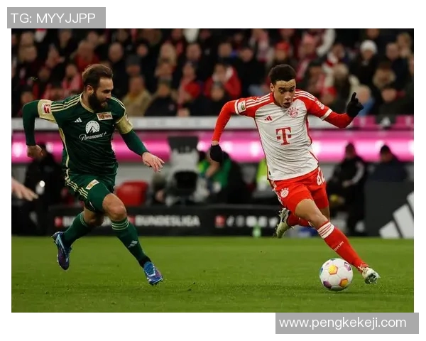 施图加特主场大胜欧冠席位渐近-德甲赛事报道 施图加特主场大胜欧冠席位渐近-德甲赛事报道